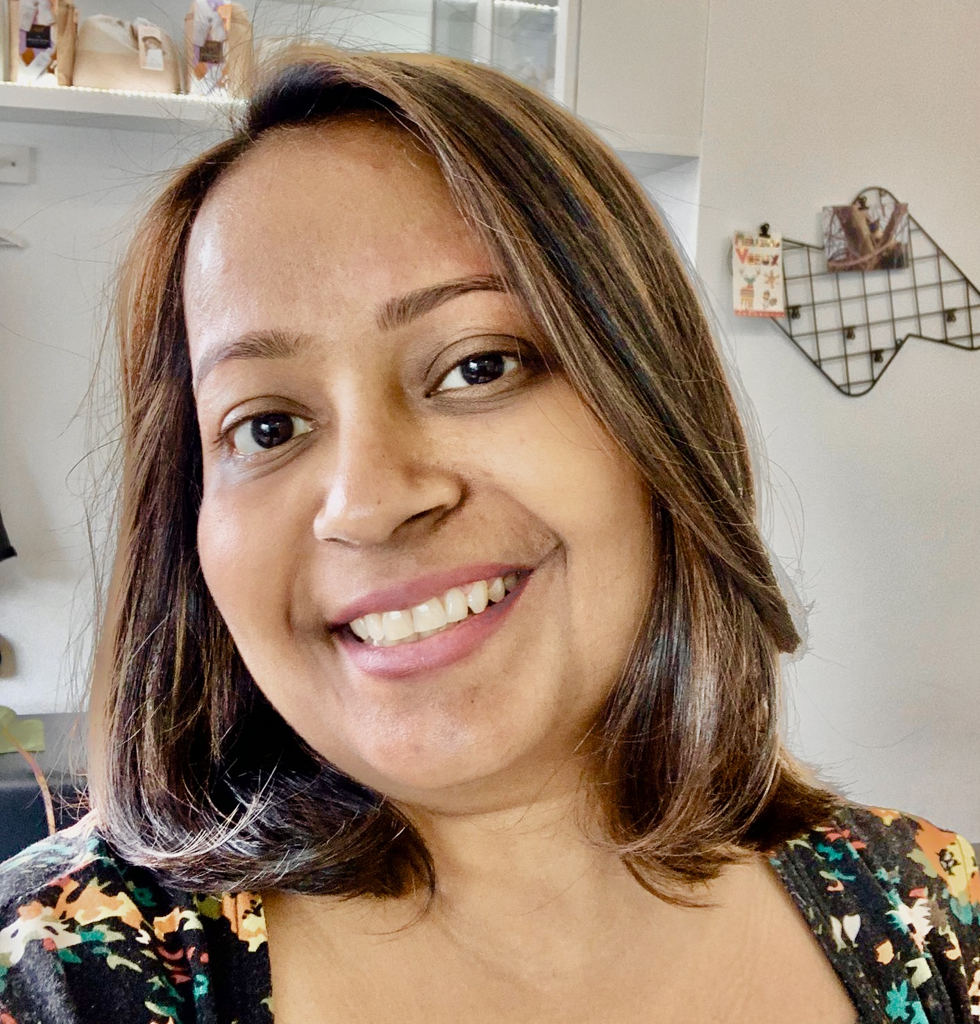 9FF9362B-6494-44E5-8730-715BBA34B0E5_1_201_a